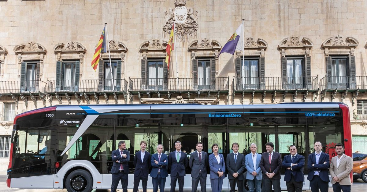 El Autob S Urbano De Alicante Bate Un Nuevo R Cord En