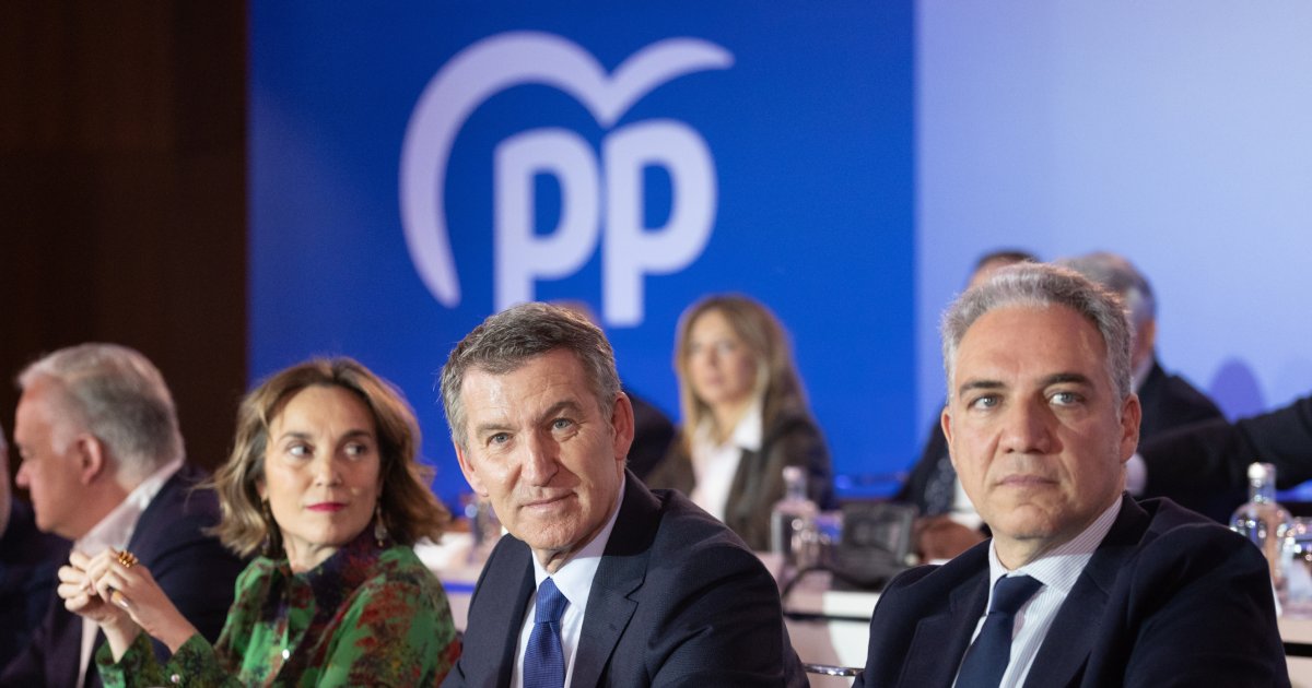 Feijóo exhibe unidad con sus barones y el PP se ratifica en su