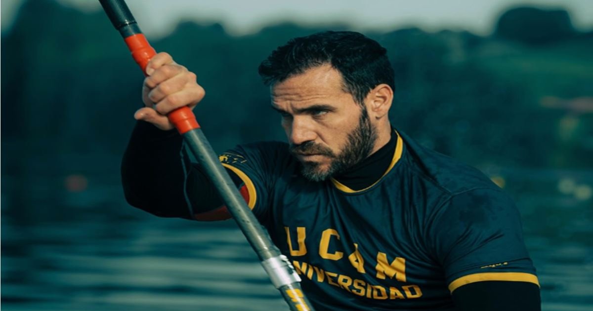 Who is Saúl Craviotto, Spanish Olympic canoeist and national police officer