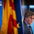 El expresidente de la Generalitat y líder de Junts, Carles Puigdemont, en una rueda de prensa en Bruselas.