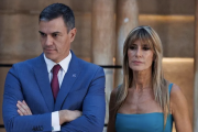 Pedro Sánchez junto a su mujer Begoña Gómez