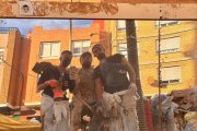 Jóvenes ayudando en Massanassa, Valencia