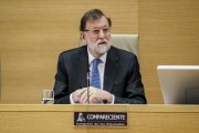 El expresidente del gobierno, Mariano Rajoy, comparece en la comisión de Investigación sobre la denominada "Operación Cataluña" y las actuaciones del Ministerio del Interior durante los gobiernos del Partido Popular en relación con las presuntas irregularidades que vinculan a altos cargos y mandos policiales con la existencia de una trama parapolicial, en el Congreso de los Diputados, a 5 de marzo de 2025, en Madrid (España).

A. Pérez Meca / Europa Press
05/3/2025