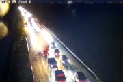 Cortada la AP-4 en Los Palacios y Las Cabezas sentido Cádiz por desprendimientos en la calzada.