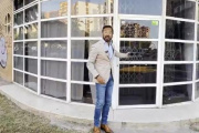 (Foto de ARCHIVO)
El concejal de Vox en el Ayuntamiento de València Juanma Badenas, frente al local del Sindicat d'Estudiants

REMITIDA / HANDOUT por JUANMA BADENAS X
Fotografía remitida a medios de comunicación exclusivamente para ilustrar la noticia a la que hace referencia la imagen, y citando la procedencia de la imagen en la firma
07/7/2026