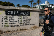 Imagen generada con IA que recrea la pintada cerca de La Mareta
