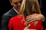 Sánchez y su mujer han protagonizado algunas de las mejores anécdotas de la campaña.