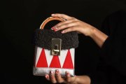 Manicura y bolso a juego: el matchy matchy de la temporada