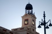 El reloj de la puerta del sol está de aniversario.