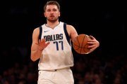 Luka Doncic, con la camiseta de los Mavericks.