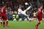 Bale marcó, de chilena, un impresionante gol en la final de la Champions ante el Liverpool.