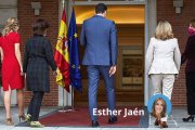 Pedro Sánchez, de espaldas, con parte de su Gobierno en marzo