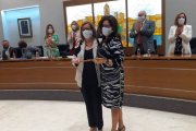Maria Josep Amigó (Comporomís) cede la alcaldía a Lola Navarro (PSOE) en Carlet