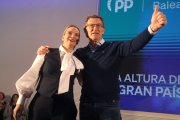 La presidenta de Baleares, Marga Prohens, y el presidente del PP, Alberto Núñez Feijóo.