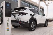 Iberdrola se alía con Hyundai para impulsar la movilidad sostenible y facilitar transición al coche eléctrico
IBERDROLA
31/7/2024
