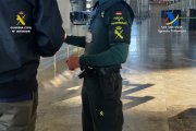 Imagen de archivo de agentes de la Guardia Civil en un aeropuerto