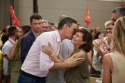 El presidente del Gobierno, Pedro Sánchez, saluda a la presidenta del Consejo de Estado y ex ministra, Carmen Calvo durante un acto en 2023.