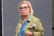 Gran expectación por ver a Carmen Borrego cara a cara con su hijo, José María Almoguera.