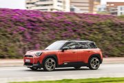 El Aceman ofrece tres opciones mecánicas: 184, 215 CV y el JCW que alcanza los 258 CV.