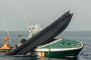 Imagen de una narcolancha que arrolló a la embarcación de la Guardia Civil en aguas del Estrecho.