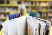 Archivo - Imagen de recurso de un libro.