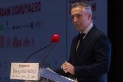 Archivo - El consejero de Medio Ambiente, Agricultura e Interior de la Comunidad de Madrid, Carlos Novillo, interviene durante un Desayuno Madrid, en el Auditorio Meeting Place de Castellana.