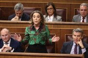 (Foto de ARCHIVO)
La secretaria general del PP, Cuca Gamarra, durante un pleno en el Congreso de los Diputados, a 19 de febrero de 2025, en Madrid (España). La vicepresidenta primera y ministra de Hacienda, María Jesús Montero, protagoniza el Pleno del Congreso tras el choque con el Ministerio de Trabajo, por la tributación del salario mínimo interprofesional (SMI). La dirigente socialista, que hace una semana fue baja de última hora por una baja médica, tendrá que hacer frente ahora a las preguntas pendientes y las nuevas presentadas de PP, Vox, Junts y Podemos sobre la política fiscal del Ejecutivo.

Eduardo Parra / Europa Press
19 FEBRERO 2025;SMI;MONTERO;CONGRESO;PLENO;TRABAJO
19/2/2025