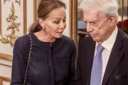 Isabel Preysler con Mario Vargas Llosa en una foto de archivo.