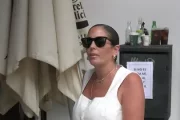 Anabel Pantoja durante la primera semana santa con su hija Alma.