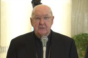 April 21, 2025, Vatican City: Cardinal Kevin Joseph Farrell announces the death of Pope Francis, Vatican City, 21 April 2025. Pope Francis is dead at the age of 88, the Vatican said Monday. The 88-year-old Argentine pontiff, who became pope in March 2013, had recently spent 38 days in hospital fighting life-threatening pneumonia. He had been involved in Easter rites sourring hopes he was on the mend though had not delivered speeches himself..ANSA/ VATICAN MEDIA.+++ ANSA PROVIDES ACCESS TO THIS HANDOUT PHOTO TO BE USED SOLELY TO ILLUSTRATE   NEWS REPORTING OR COMMENTARY ON THE FACTS OR EVENTS DEPICTED IN THIS IMAGE; NO  ARCHIVING; NO LICENSING +++ NPK,Image: 990543138, License: Rights-managed, Restrictions: * Italy Rights Out *, Model Release: no, Credit line: Vatican Media / Zuma Press / ContactoPhoto
Editorial licence valid only for Spain and 3 MONTHS from the date of the image, then delete it from your archive. For non-editorial and non-licensed use, please contact EUROPA PRESS.

21/4/2025 ONLY FOR USE IN SPAIN