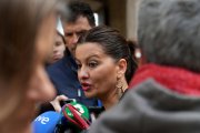 La ministra de Juventud e Infancia, Sira Rego, ofrece declaraciones a los medios tras una reunión con la delegada del Gobierno Pilar Bernabé en el Patio de la Delegación del Gobierno en la Comunitat Valenciana, a 11 de abril de 2025, en Valencia, Comunita.