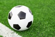 (Foto de ARCHIVO) Césped en un campo de fútbol.

REMITIDA / HANDOUT por AJUNTAMENT DE BARCELONA
Fotografía remitida a medios de comunicación exclusivamente para ilustrar la noticia a la que hace referencia la imagen, y citando la procedencia de la imagen en la firma
08/3/2025