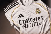 Imagen de la camiseta de local del Real Madrid para la temporada 25-26.