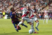 El Barcelona terminó sufriendo en vallecas