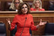 La vicepresidenta primera y ministra de Hacienda, María Jesús Montero, durante una sesión de control al Gobierno, en el Congreso de los Diputados, a 12 de noviembre de 2025, en Madrid (España). Sánchez ha acudido al Congreso para informar sobre los resultados de las últimas cumbres internacionales, la reunión del último Consejo Europeo y la situación de los servicios públicos en España, entre otros asuntos. La sesión se ha visto marcada por la falta de presupuestos para 2026 y el bloqueo de Junts al Gobierno de coalición.

Eduardo Parra / Europa Press
12 NOVIEMBRE 2025;CONGRESO DE LOS DIPUTADOS
12/11/2025