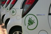 Archivo - Vehículos eléctricos.