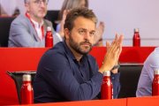 El secretario adjunto de Organización del PSOE y diputado por Jaén, Juan Francisco Serrano, en el 41º congreso federal.

REMITIDA / HANDOUT por PSOE DE JAÉN
Fotografía remitida a medios de comunicación exclusivamente para ilustrar la noticia a la que hace referencia la imagen, y citando la procedencia de la imagen en la firma
01/12/2024