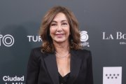 Ana Rosa Quintana solo entrevistaría a Juan Carlos I "si me dijera la verdad" y le insta a tributar en su país.