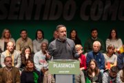 El presidente de Vox, Santiago Abascal en un mitin de campaña en Plasencia