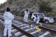Guardia Civil realizando trabajos de investigación en la zona del siniestro en Adamuz