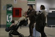 Anabel Pantoja junto a su madre e hija rumbo a Canarias