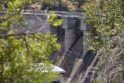 Vista de la Presa de la Pinilla, a 11 de agosto de 2022, en Madrid (España). Una situación muy diferente a la que se encuentra ahora. 
Jesús Hellín / Europa Press
11 AGOSTO 2022