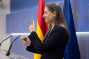 La portavoz de Vox en el Congreso, Ester Muñoz, durante una rueda de prensa en el Congreso de los Diputados, a 16 de febrero de 2026, en Madrid (España).

Eduardo Parra / Europa Press
10/2/2026