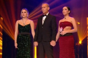 Gloria González, Carlos Lozano y ANIta Williams en la final de 'Gran Hermano Dúo'.