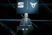 Markus Haupt presentando los resultados