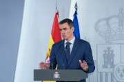 El presidente del Gobierno, Pedro Sánchez, durante una rueda de prensa posterior al Consejo de Ministros extraordinario, en el Palacio de la Moncloa, a 20 de marzo de 2026, en Madrid (España). Sánchez ha informado del plan integral de respuesta a las consecuencias de la guerra en Oriente Medio.

Matias Chiofalo / Europa Press
20/3/2026