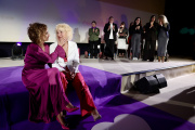 La candidata socialista a las próximas elecciones andaluzas, María Jesús Montero, y la presidenta de Amama, Ángela Claverol.