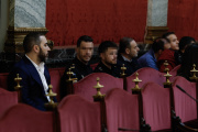 (Foto de ARCHIVO)
El exministro Jose Luis Ábalos (3d), y el empresario Víctor de Aldama (i), durante la audiencia preliminar en el Tribunal Supremo este jueves, para tratar las nulidades que plantean las defensas como paso previo al juicio contra el exministro y su exasesor Koldo García (2d), por los contratos de mascarillas, que pretenden que ahora se celebre en la Audiencia Nacional.

Pool
12/2/2026