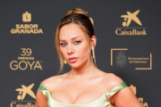 (Foto de ARCHIVO)
La actriz Ester Expósito posa en la alfombra roja de la 39º edición de los Premios Goya, en el Palacio de Exposiciones y Congresos de Granada, a 8 de febrero de 2025, en Granada, Andalucía (España). Los galardones son otorgados de manera anual por la Academia de las Artes y las Ciencias Cinematográficas de España (AACCE) con el objetivo de premiar a los mejores profesionales en cada una de las distintas especialidades tanto técnicas como creativas del cine español.

Arsenio Zurita / Europa Press
08/2/2025
