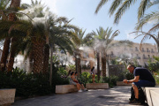 Zona contra el calor en la Plaza de la Reina